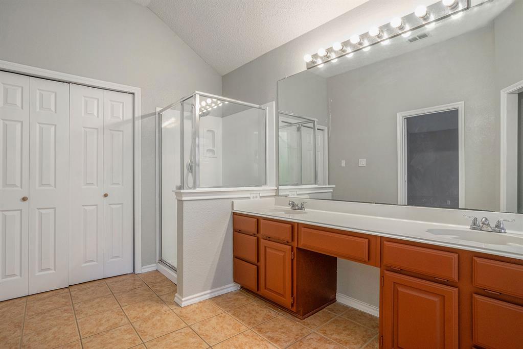 Park Place Ph I - Residential Lease