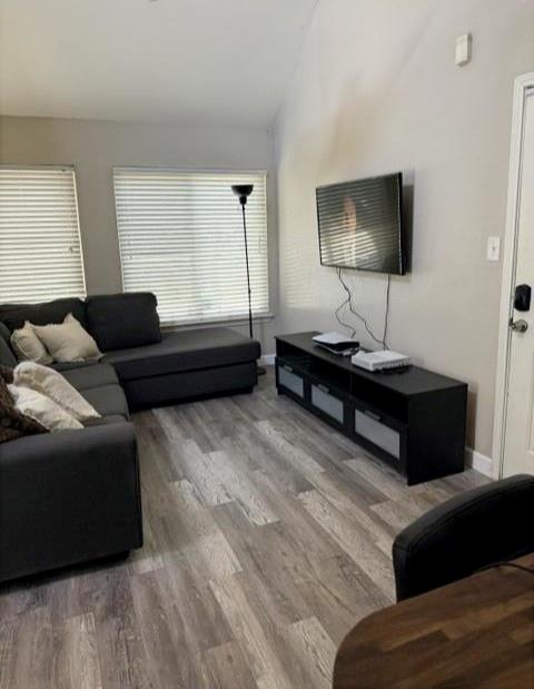 Arlington Oaks Condo - Residential