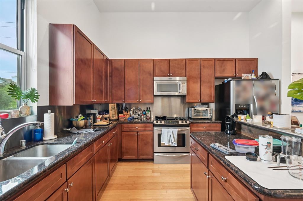 Habitat At 3020 - Residential