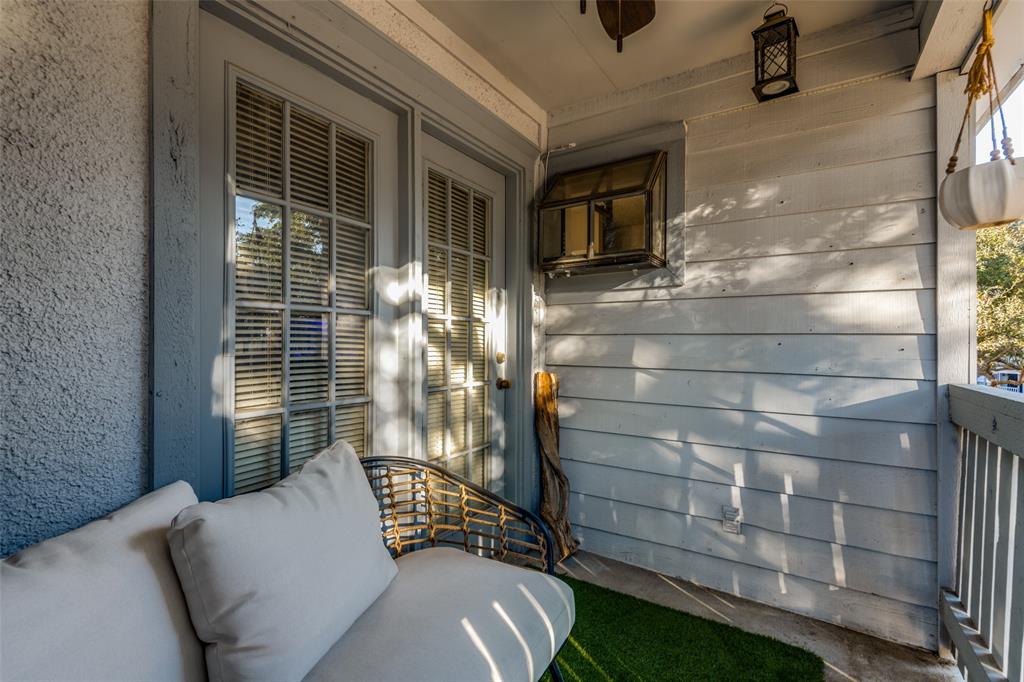 Townbluff Condo - Residential