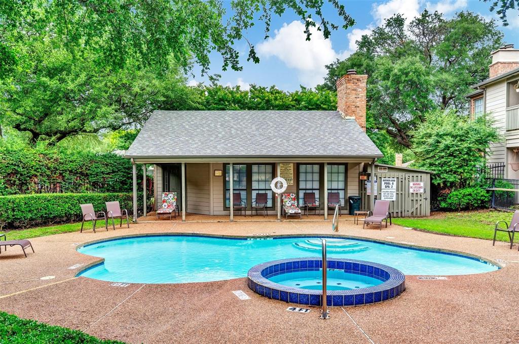 Townbluff Condo - Residential