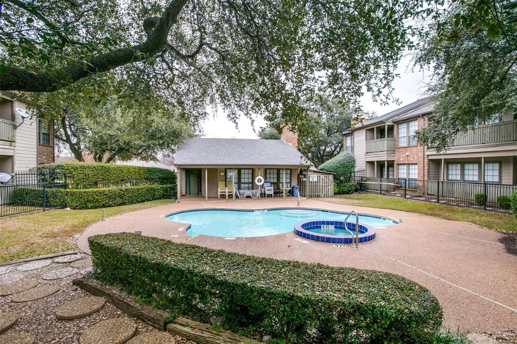 Townbluff Condo - Residential