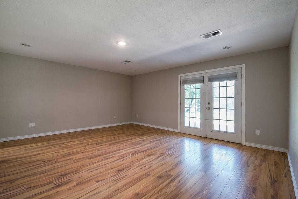 Caddo Peak Estate - Residential