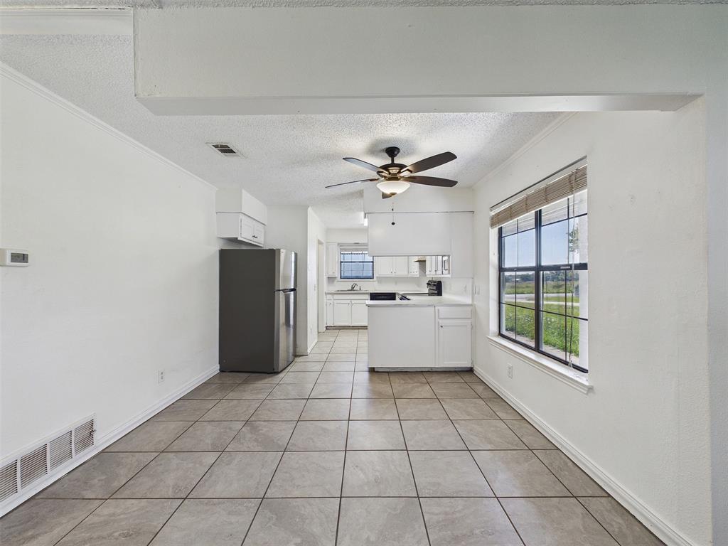 Trail Oaks Estate - Residential