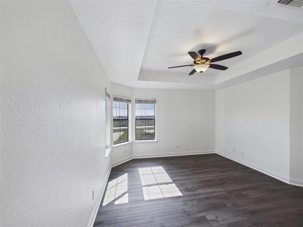 Trail Oaks Estate - Residential