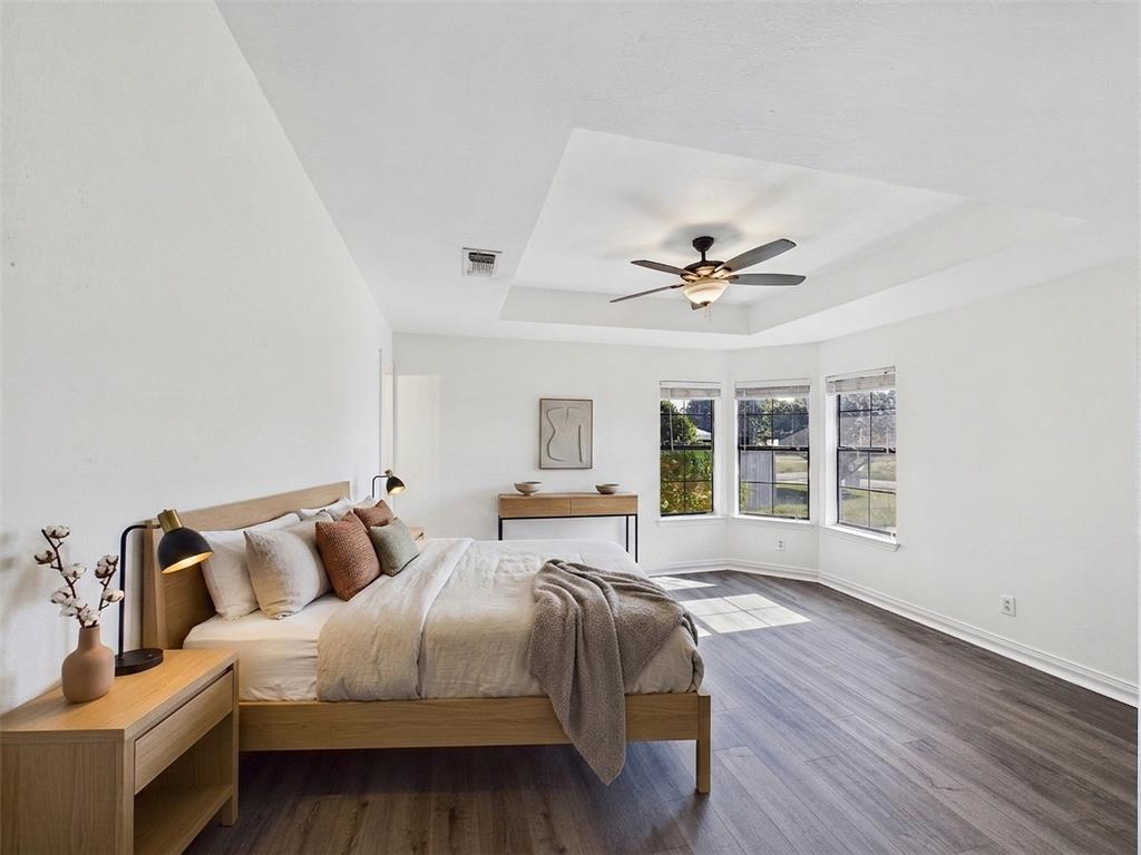 Trail Oaks Estate - Residential