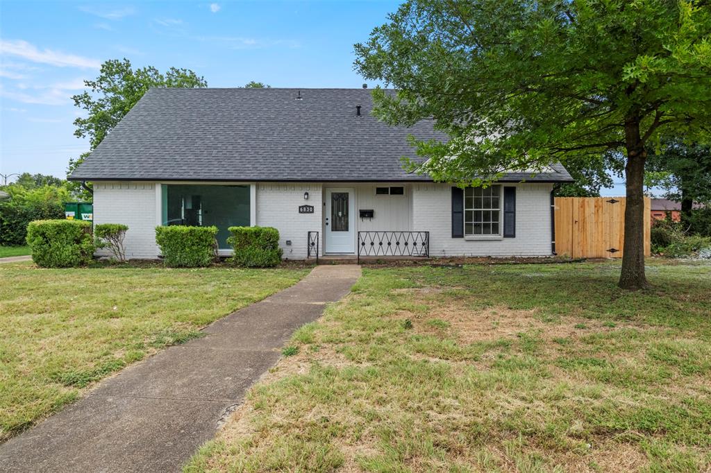 Country Club Fairways - Residential