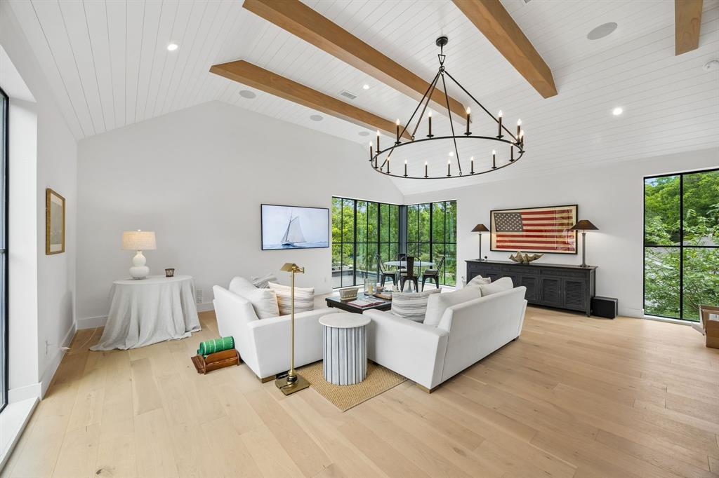 Forest Hills - Residential