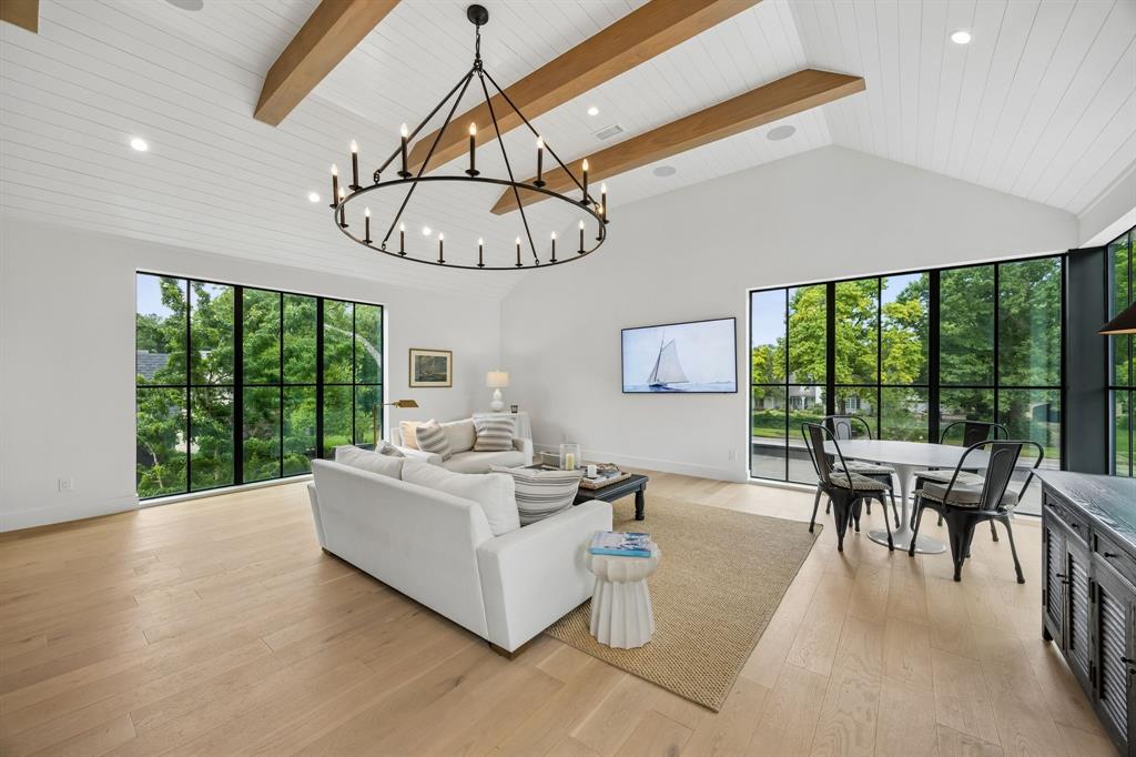 Forest Hills - Residential