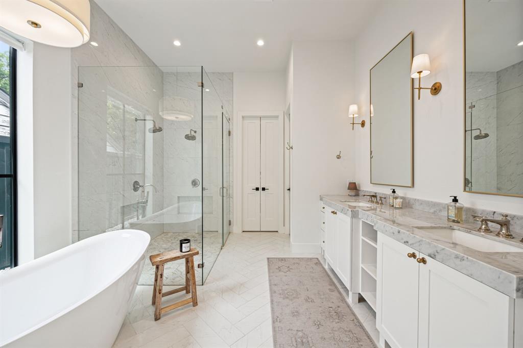 Forest Hills - Residential