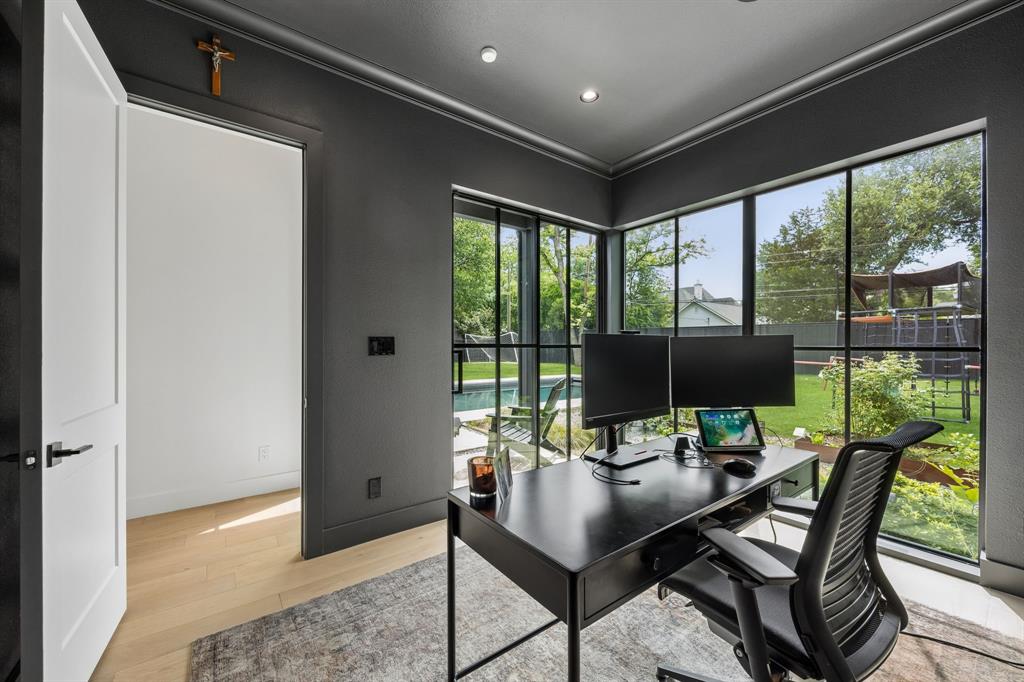 Forest Hills - Residential