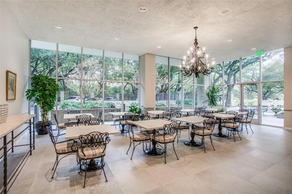 Park Towers Condo - Residential