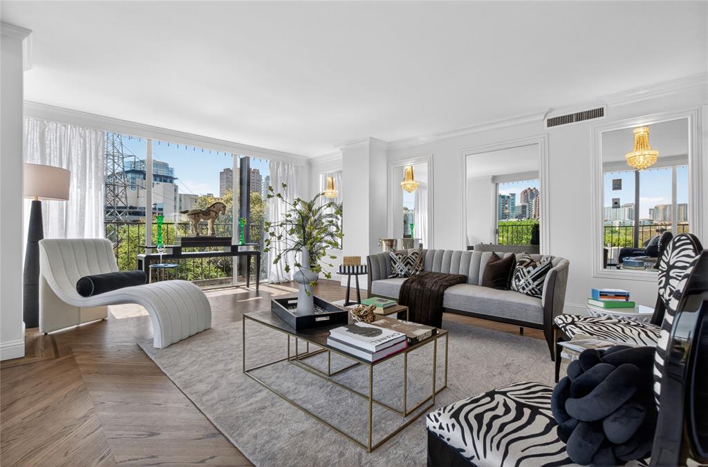 Park Towers Condo - Residential