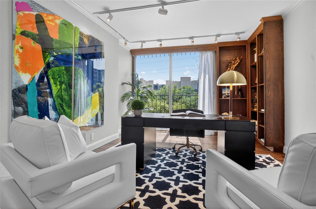 Park Towers Condo - Residential
