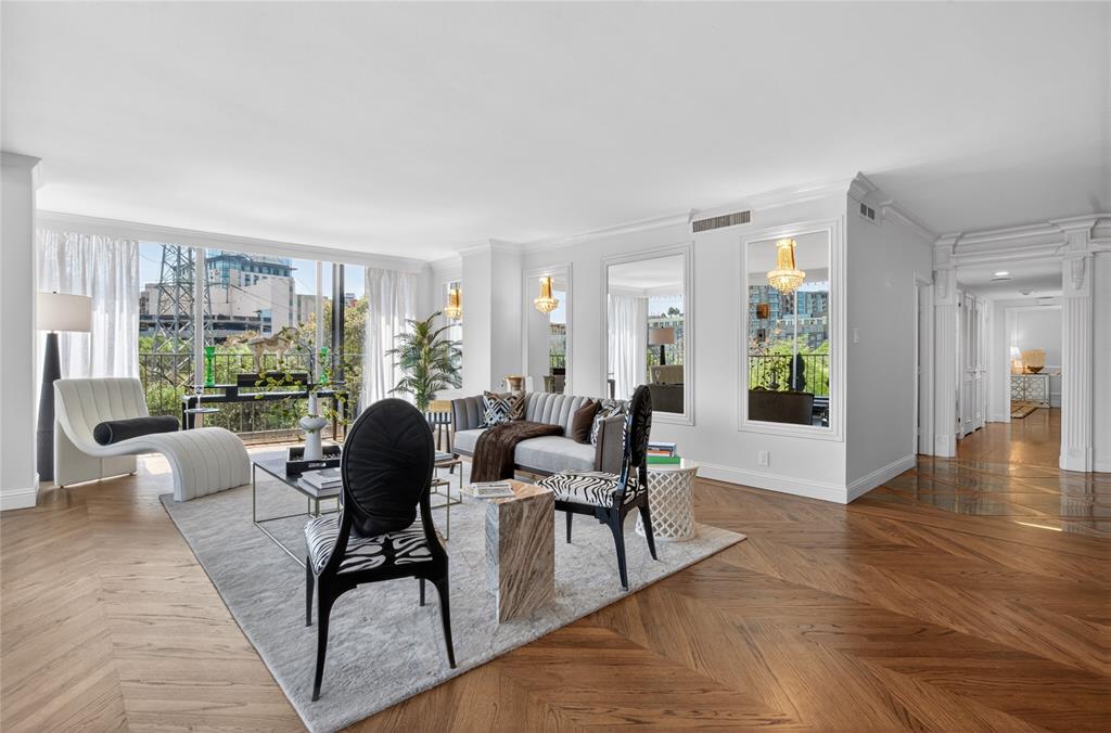 Park Towers Condo - Residential