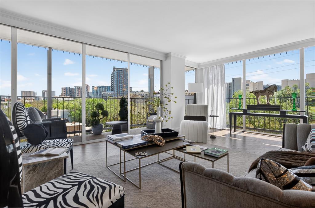 Park Towers Condo - Residential