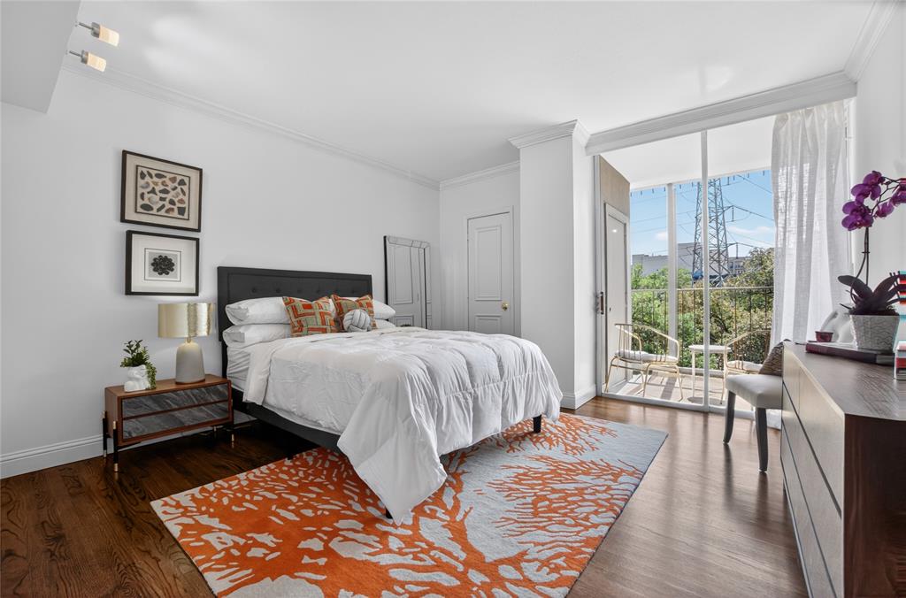 Park Towers Condo - Residential