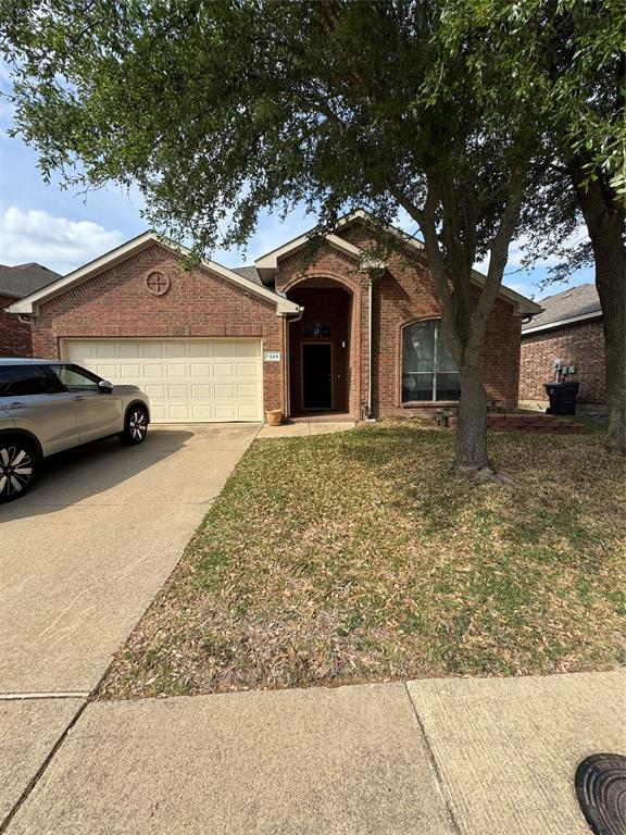 Welcome to 7329 Big Sky Dr, a well-maintained 3-bedroom, 2-bath home located in a convenient and established Dallas neighborhood. This property offers a functional layout with comfortable living spaces, making it an excellent opportunity for both homeowners and investors alike.
Inside, you’ll find a bright and inviting interior with a spacious living area that flows seamlessly into the kitchen and dining space—ideal for everyday living.
This home is currently tenant-occupied, presenting an immediate income-producing opportunity for investors looking to expand their portfolio. Whether you’re seeking a turnkey rental or planning for future occupancy, this property offers strong potential.
Conveniently situated near major highways, shopping, dining, and schools, the location provides easy access to everything Dallas has to offer.
Don’t miss this opportunity to secure a solid investment or future home in a growing area.