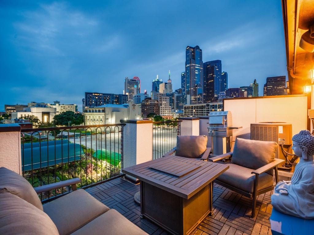 Intown Homes-Farmers Market - Residential
