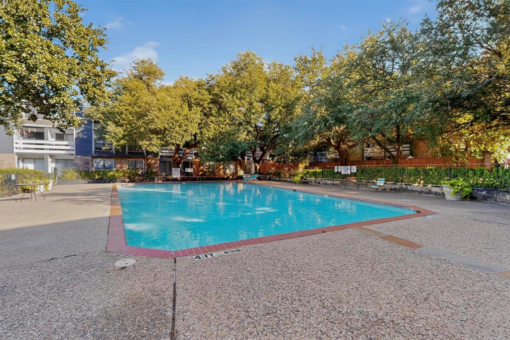 Preston Racquet Club Condo - Residential