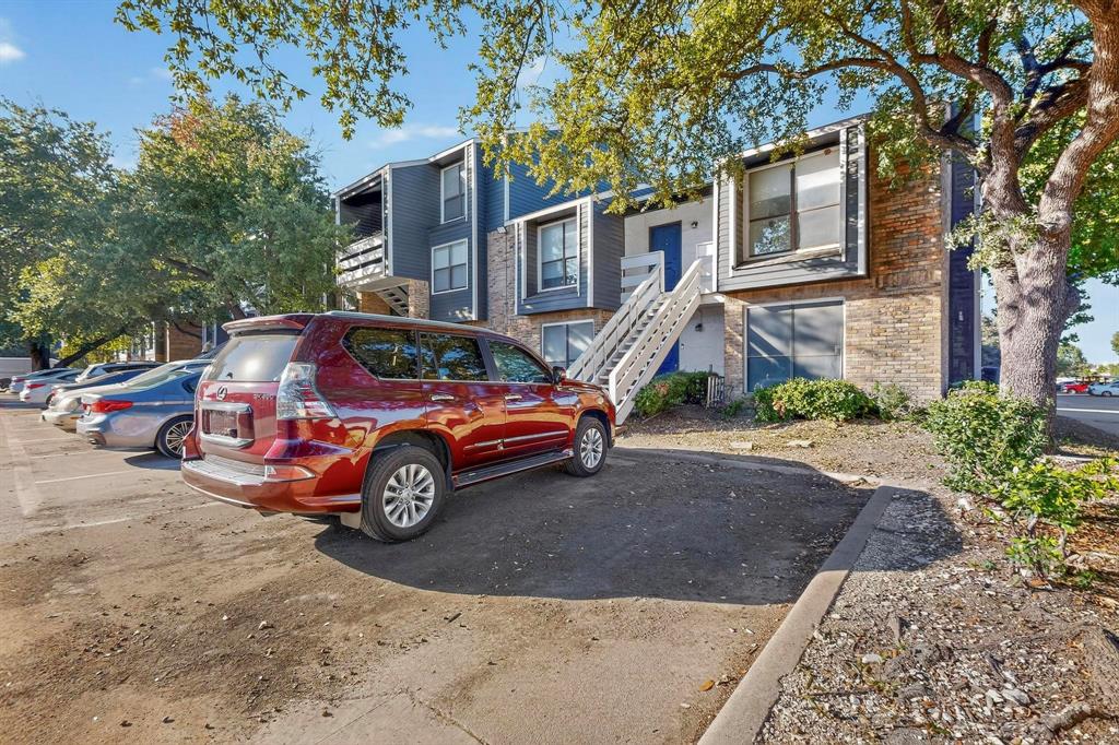 Preston Racquet Club Condo - Residential