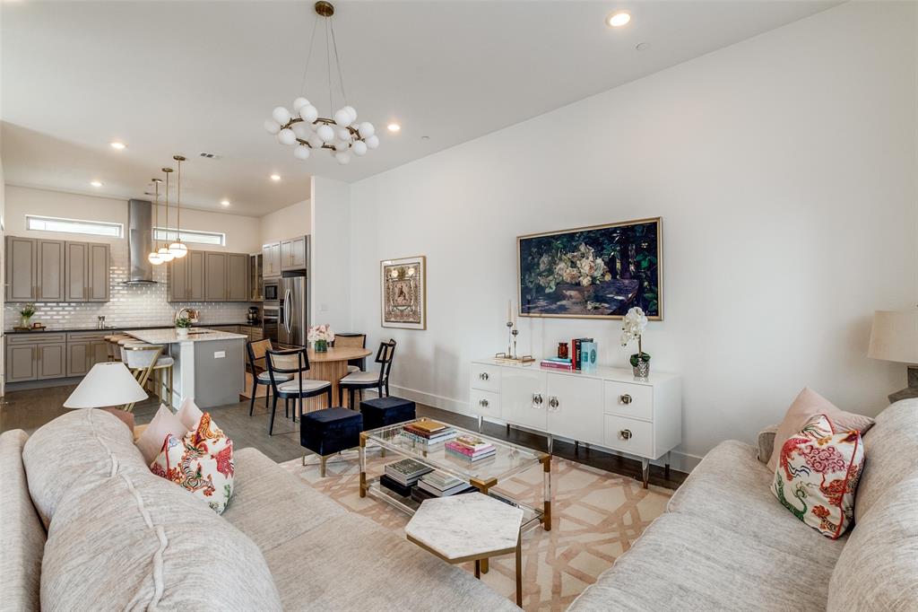 Ross Avenue Condo - Residential