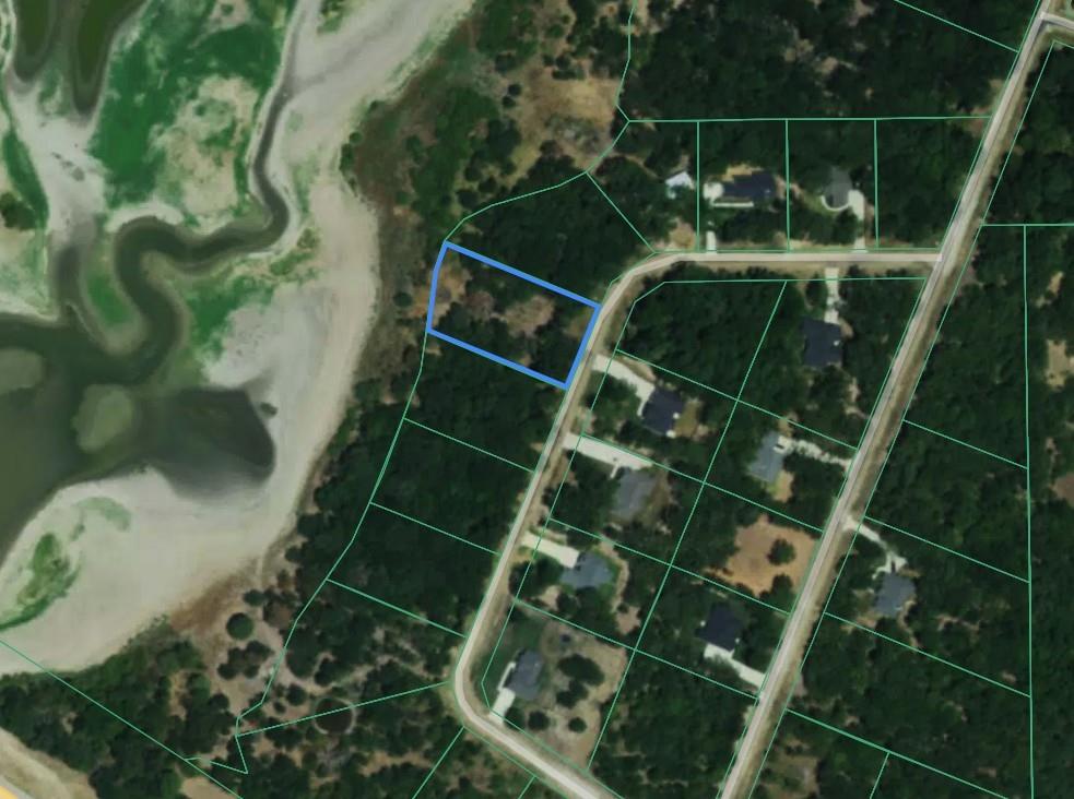 OAKMONT ESTATES - Land