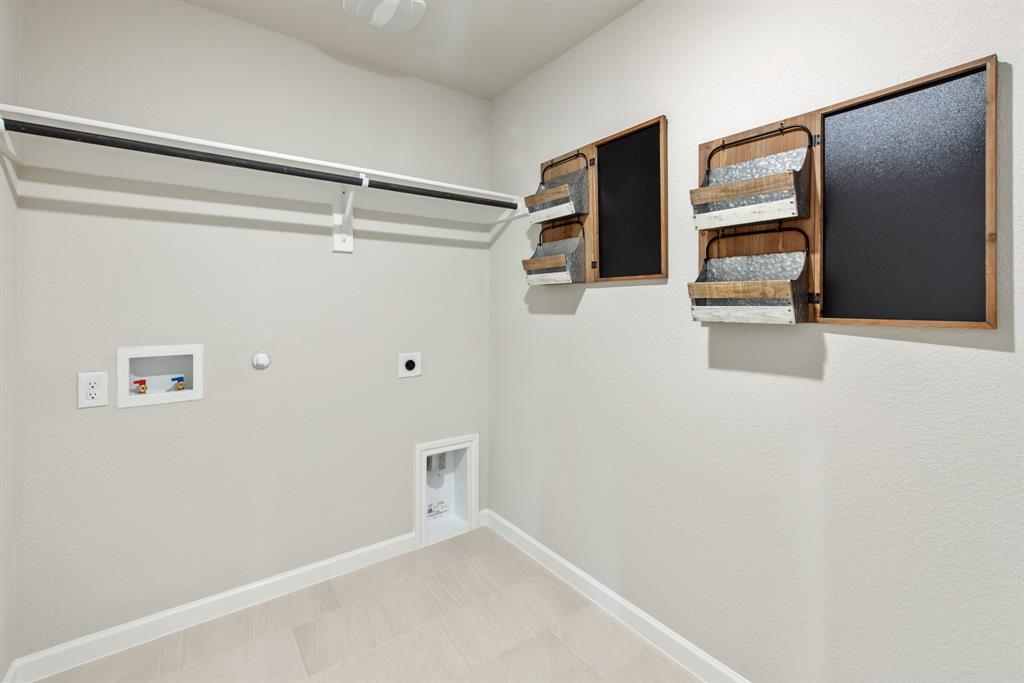 Hulen Trails Elements - Residential