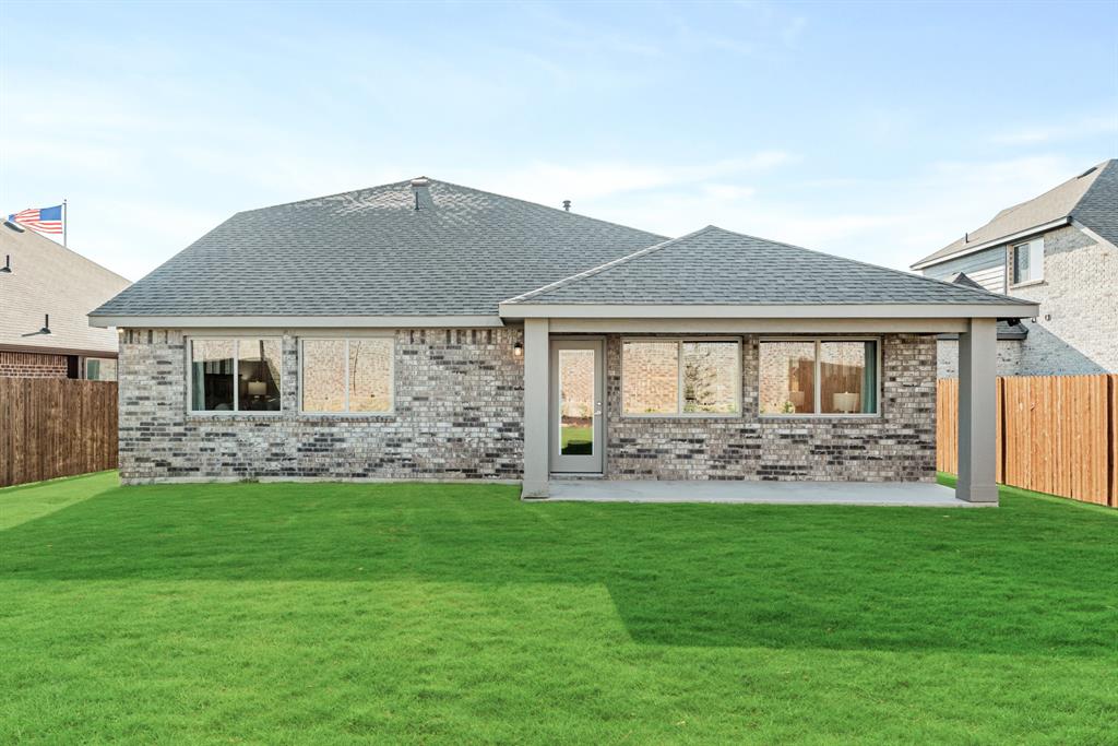 Hulen Trails Elements - Residential
