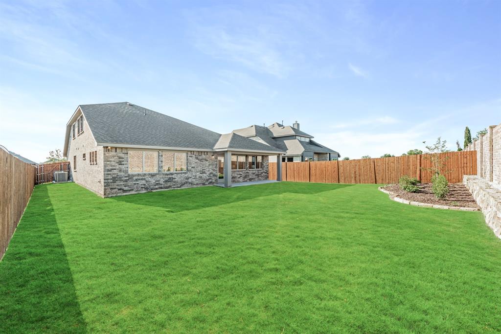 Hulen Trails Elements - Residential