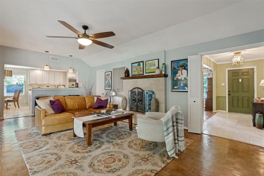 Emerald Isle - Residential