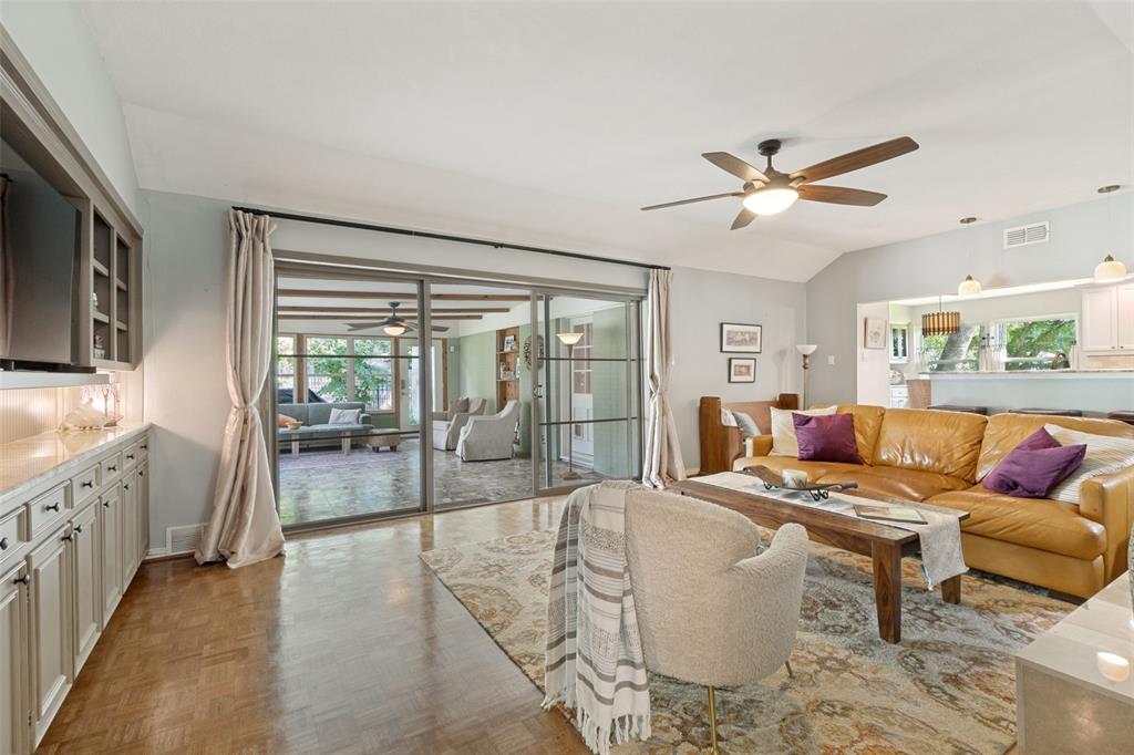 Emerald Isle - Residential