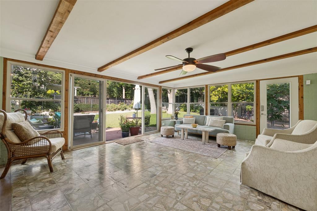 Emerald Isle - Residential