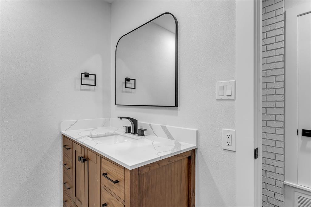 Twin Circle Ests Add - Residential
