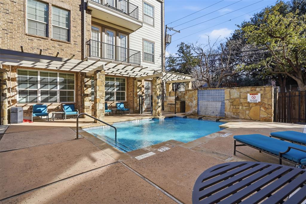 Westview Condos - Residential