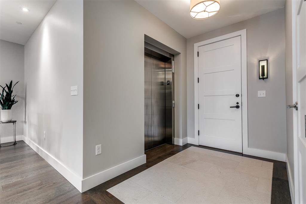 Parkview Condos - Residential
