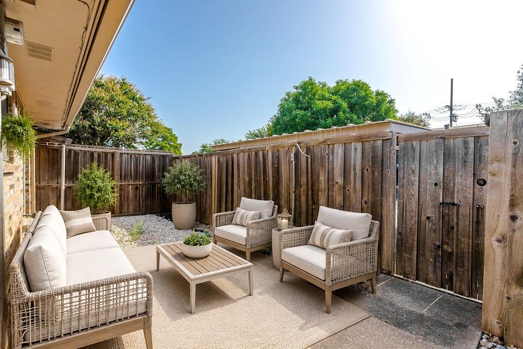 Crest Meadow Estates - Residential
