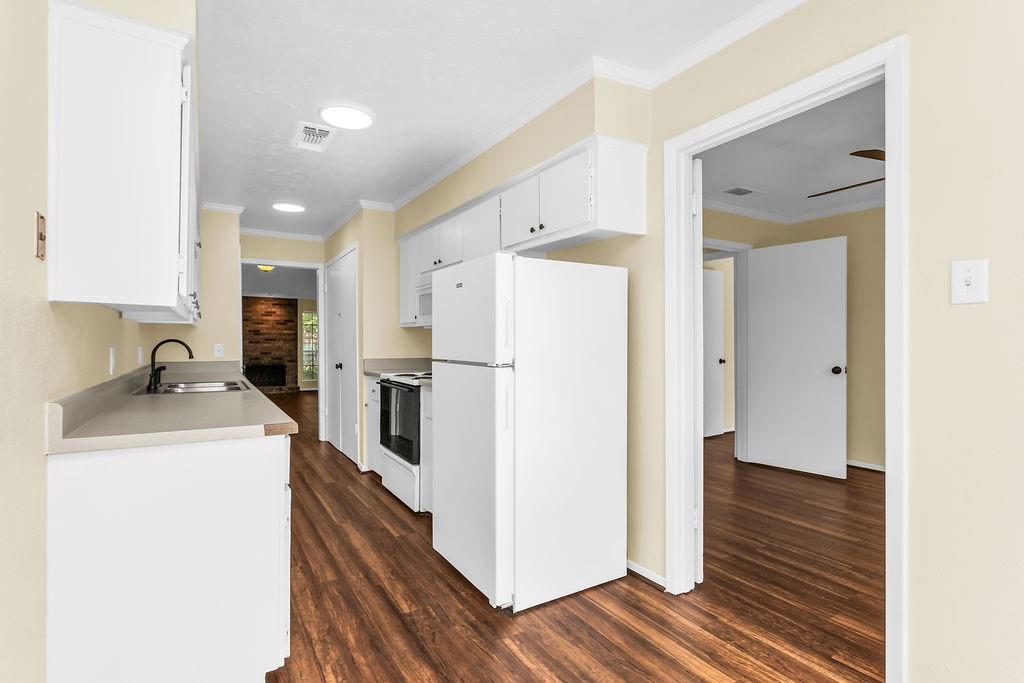 Crest Meadow Estates - Residential