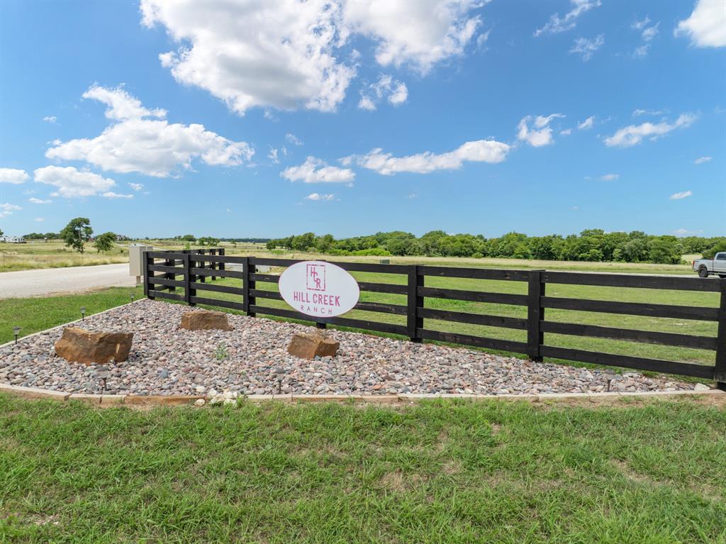 Hill Crk Ranch Ph I - Land