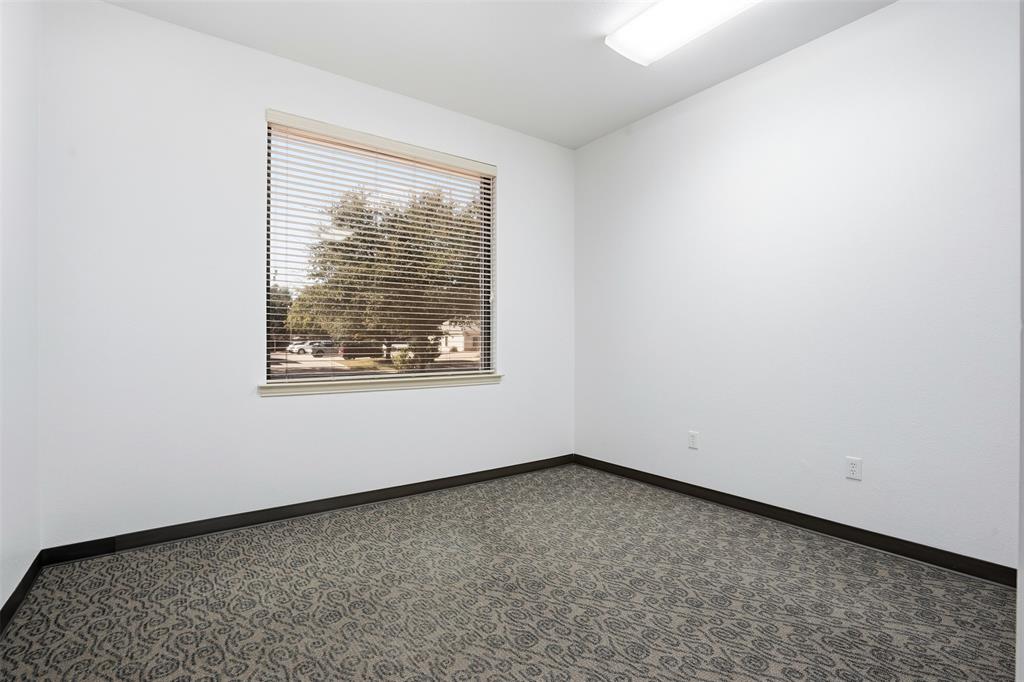 Emmitt Add - Commercial Sale