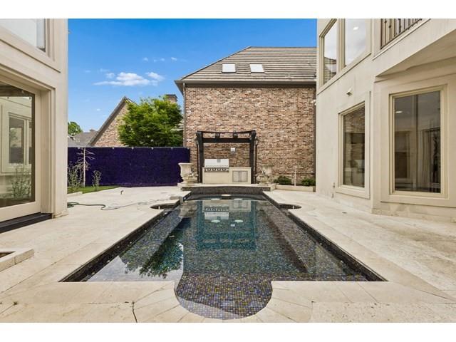 Lake Forest Ph C - Residential