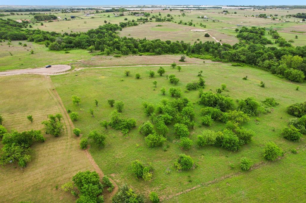 Longview Crk Ranch - Land