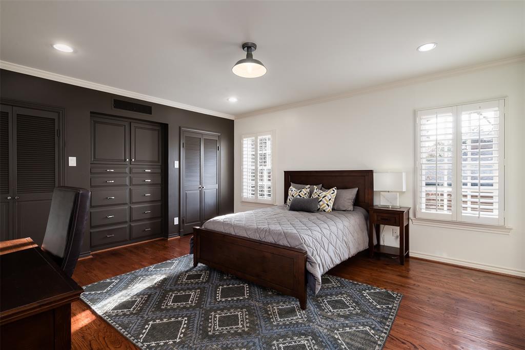 NORTHBROOK ESTATES - Residential