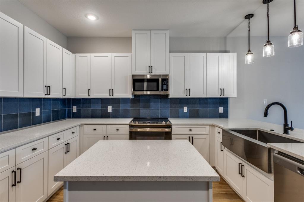 townhomes at monticello - Residential