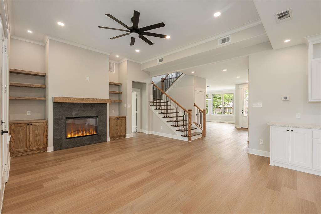 Pinnacle Club - Residential