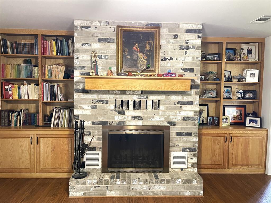 Oak Forest I - Residential