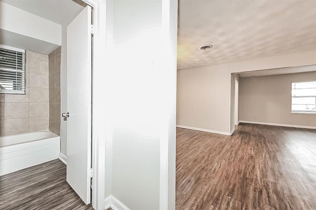 Farras - Residential Lease