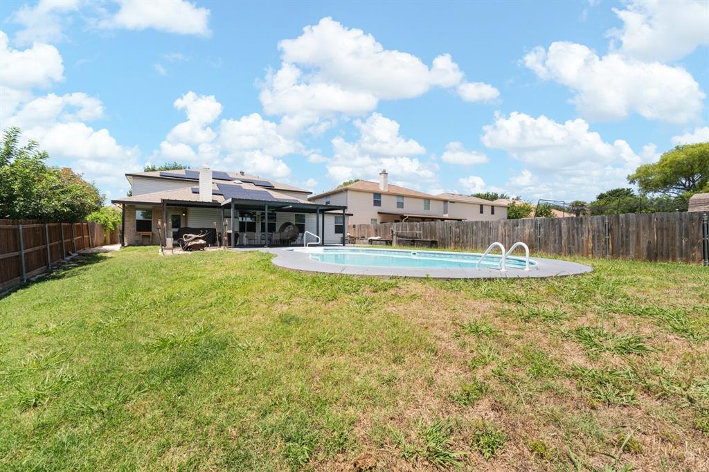 Burleson Meadows - Residential