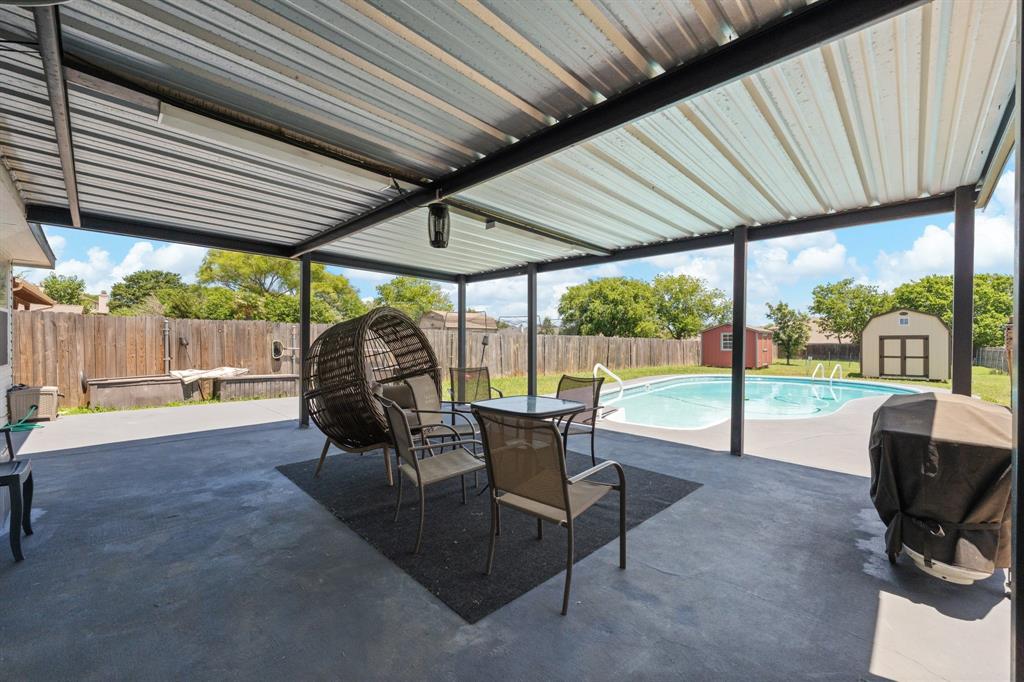 Burleson Meadows - Residential