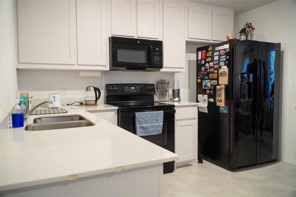 Risinger Court Condos - Residential